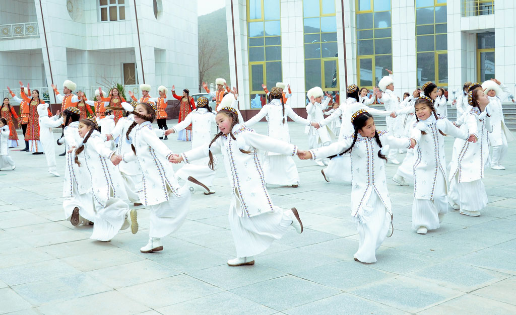 Winter school holiday season starts in children recreation centres of Gyokdere 