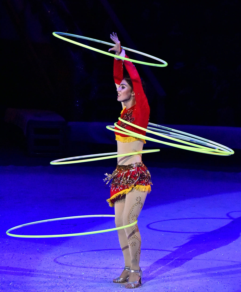 New Year Circus Program delights audience with spectacular circus acts