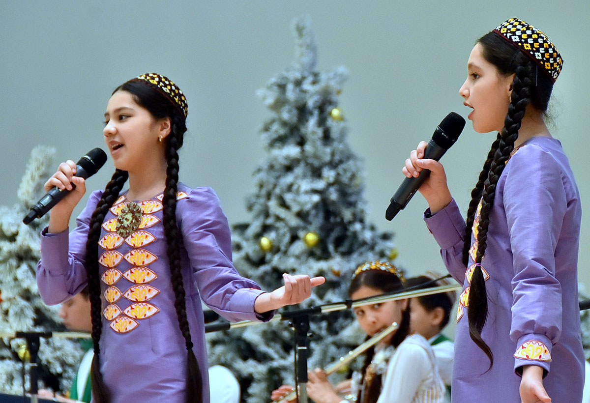 56 young Turkmenistan citizens became the prize winners of Gulbaba Award