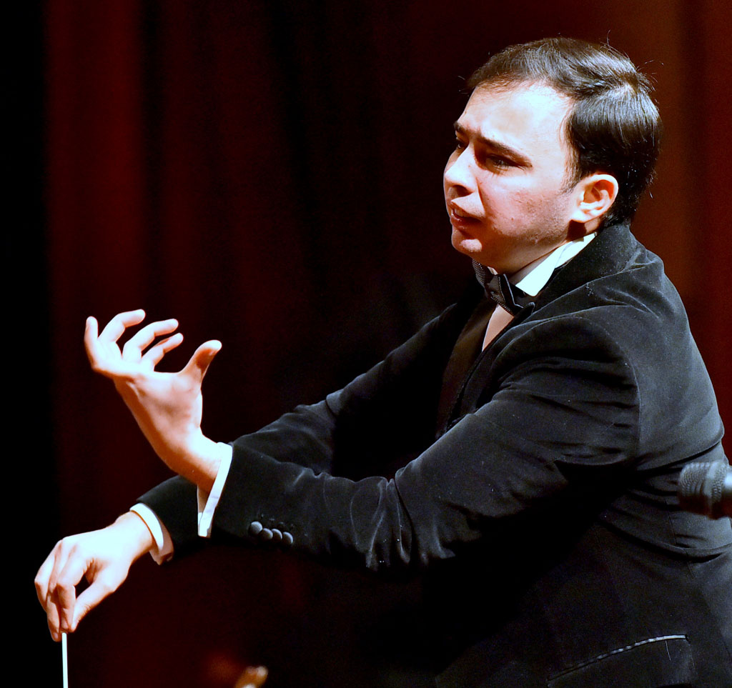 Rasul Klychev’s Symphonic Orchestra and Renowned Singers Present Pieces by Turkmen Composers 