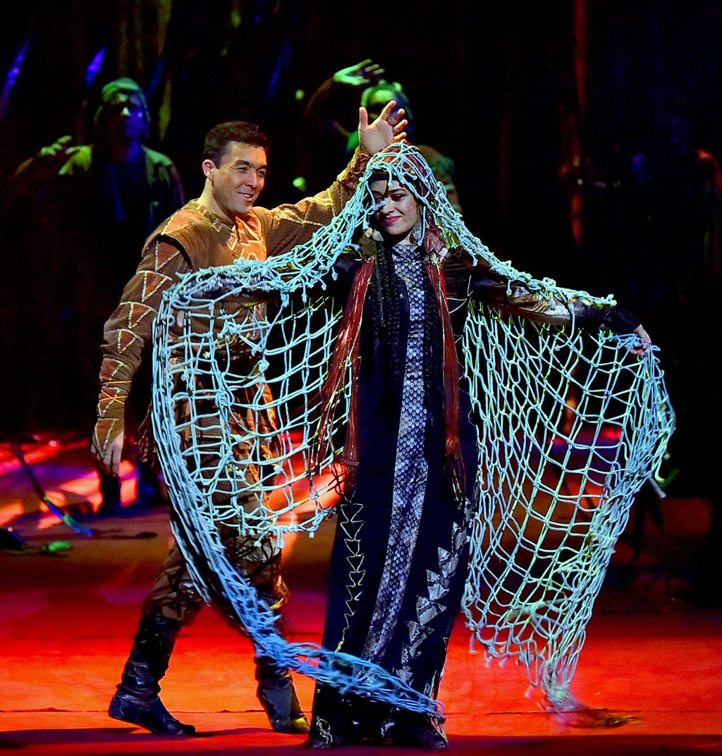 Какаджан Аширов представил своё прочтение пьесы Александра Володина «Ящерица»