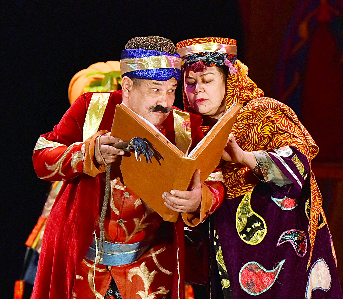 Спектакль Какаджана Аширова о Ходжа Насреддине: весело о серьёзном 