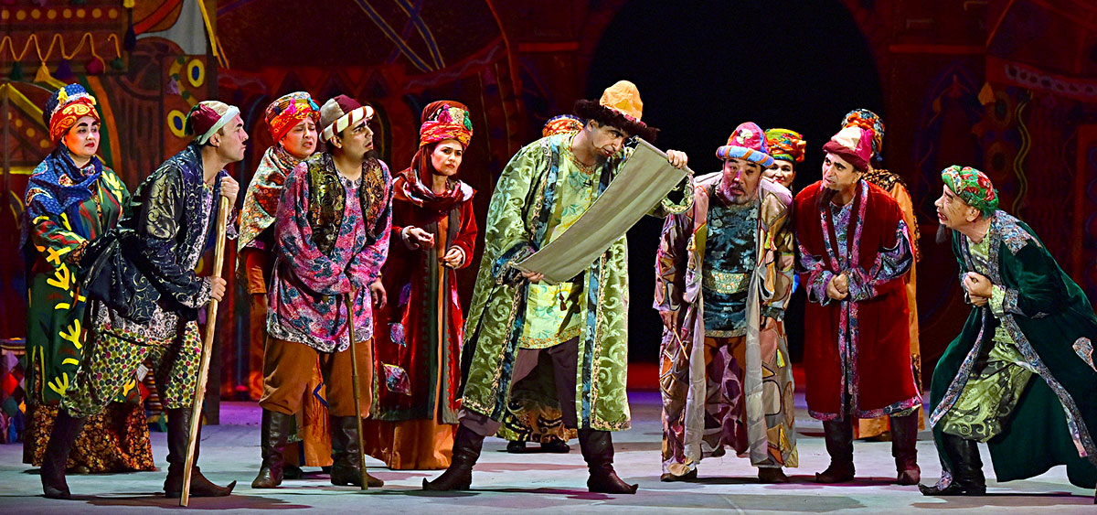 Спектакль Какаджана Аширова о Ходжа Насреддине: весело о серьёзном 