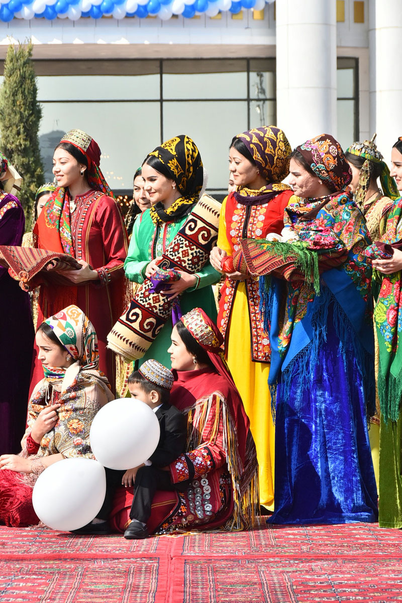 Festive Celebrations in Honor of Mothers of Many Children