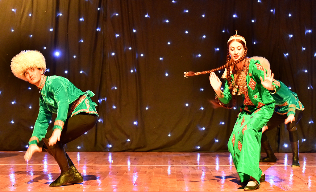 Sport tansy milli mekdebiniň wekilleriniň  çykyşy