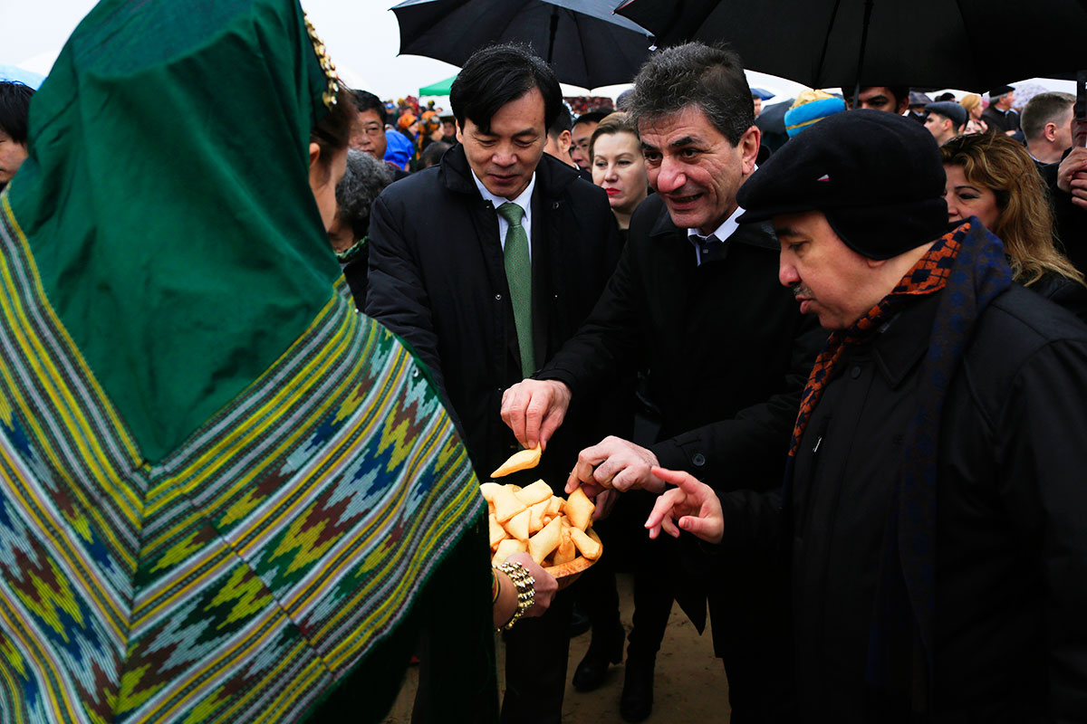 Halkara Nowruz güni mynasybetli dabaralar