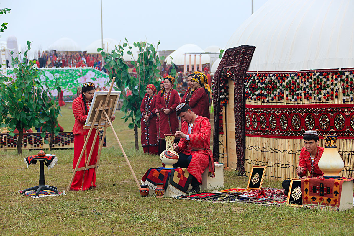 Halkara Nowruz güni mynasybetli dabaralar