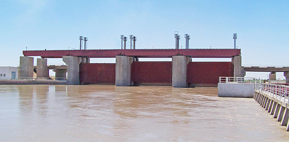 Two water reserves are built on Karakum River for improvement of water supply of the western part of the country