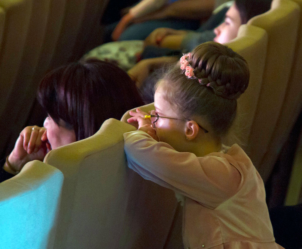 Оркестр под управлением Расула Клычева представил программу для юных меломанов 