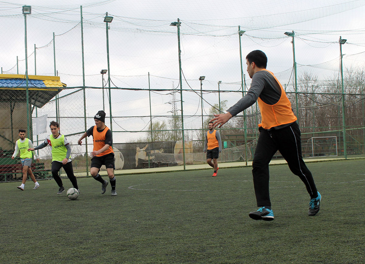 The Embassy of Turkmenistan to Romania organizes student futsal tournament