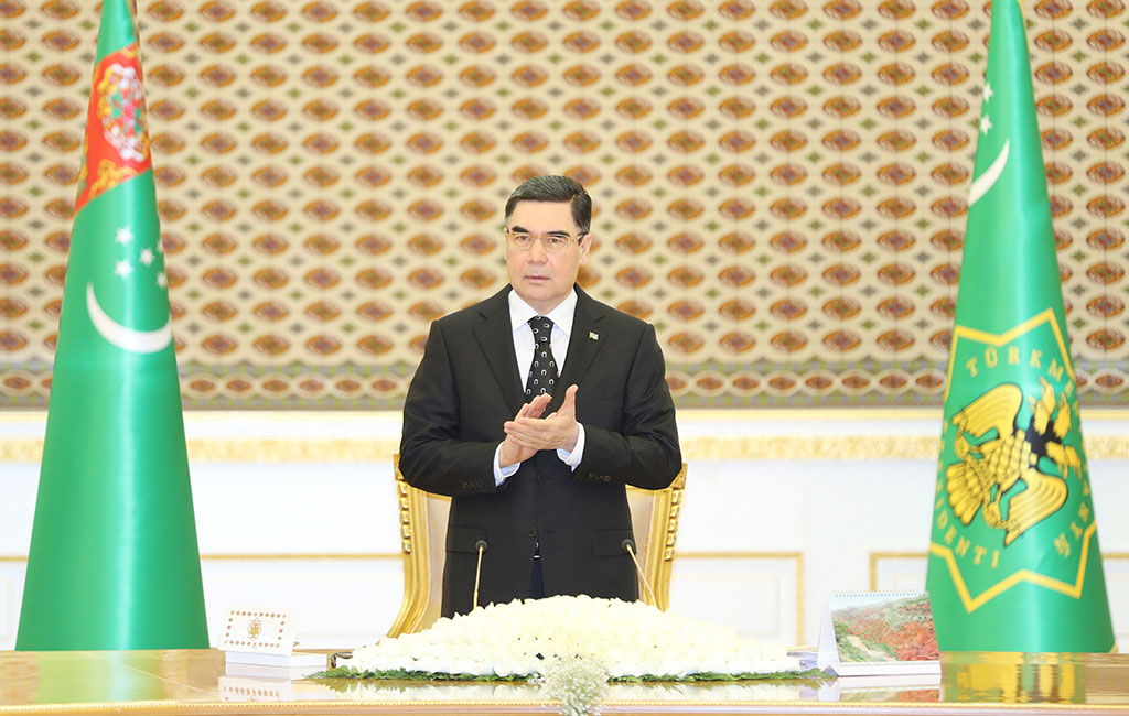 Türkmenistanyň Prezidenti Gurbanguly Berdimuhamedow Halkara ahalteke atçylyk assosiasiýasynyň IX mejlisine gatnaşdy