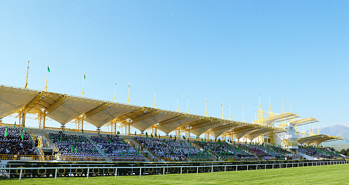 The President of Turkmenistan takes part in the events in Ahalteke Equestrian Complex