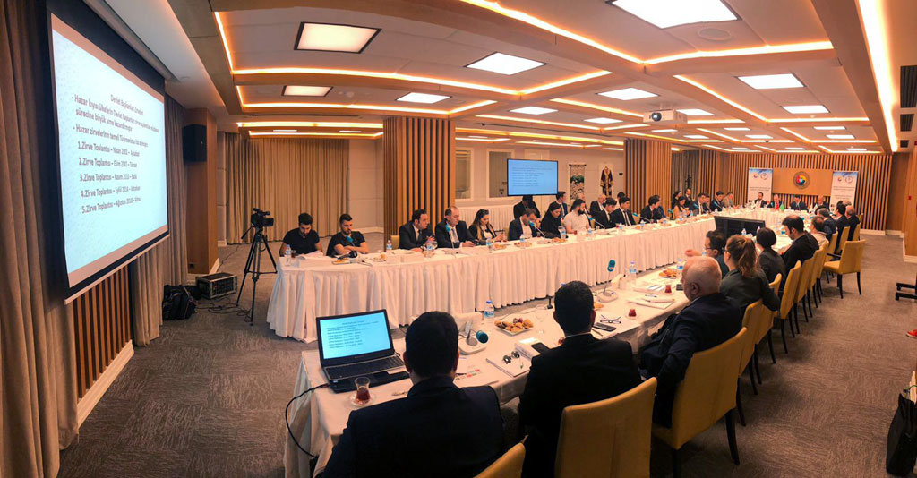 Turkmen diplomatic mission to Turkey organizes round table meeting