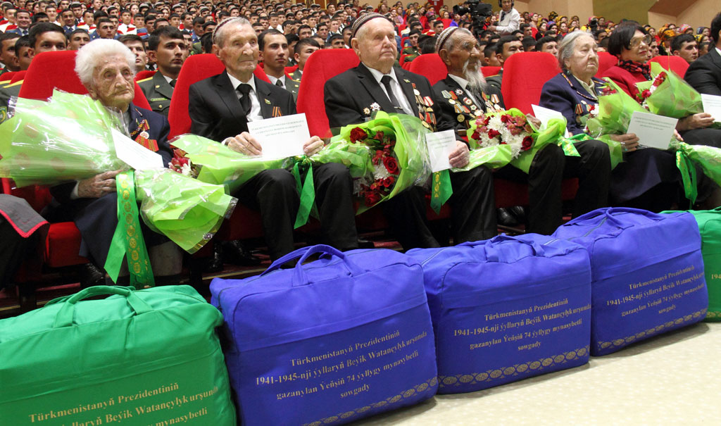 Honouring ceremony of the war veterans and soldiers’ widows is held in the capital 