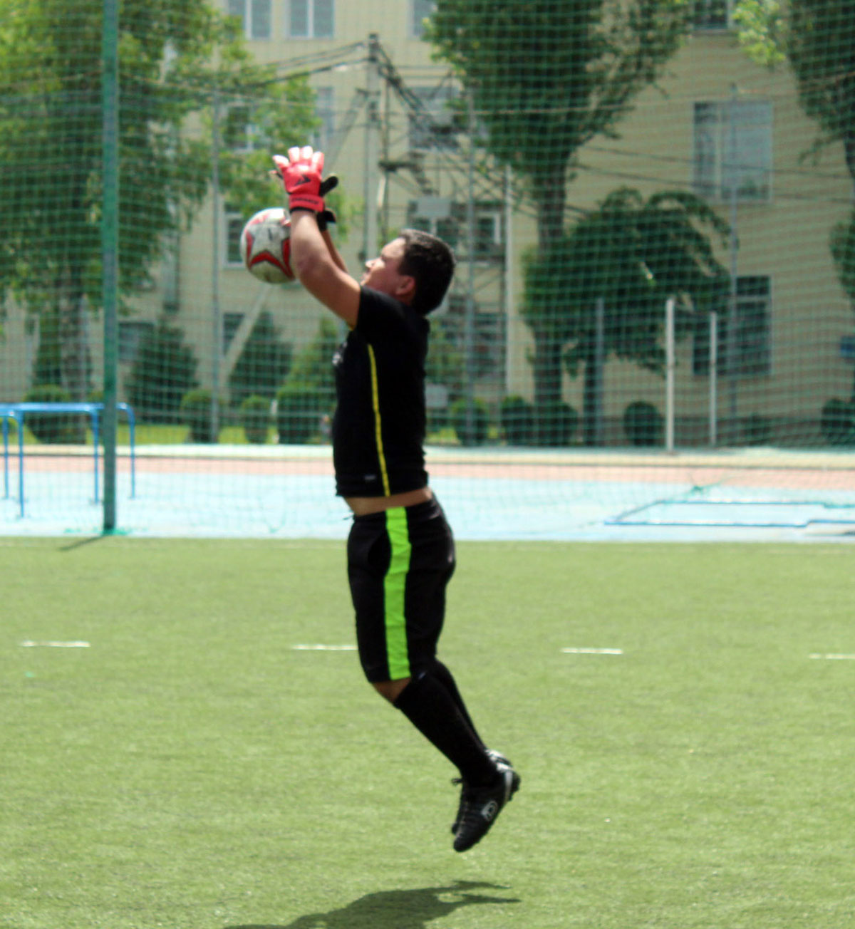 «Hazar» talyplar topary Krasnodarda geçirilen futbol ýaryşyna gatnaşdy