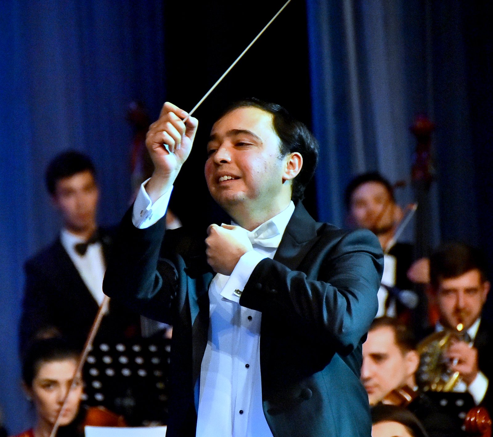 CIS humanitarian forum finishes with concert at the Palace of Mukams 