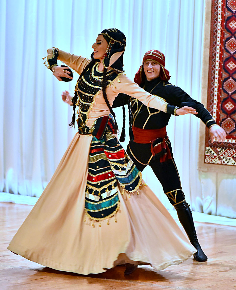 Ashgabat Residents Get to Know Rustavi Ensemble