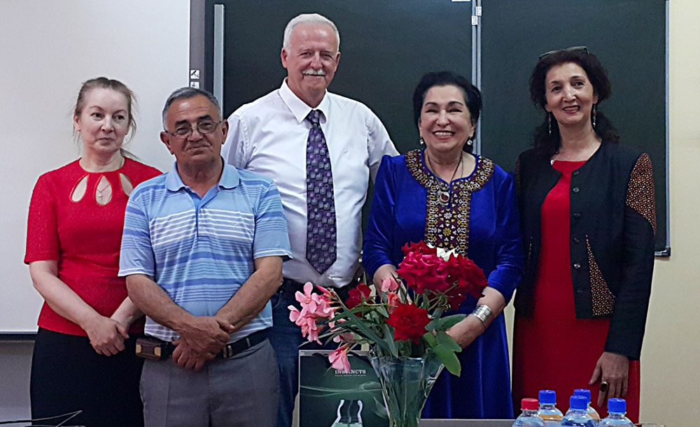 Профессор Эльдар Рустамов отметил 50-летие научной деятельности 