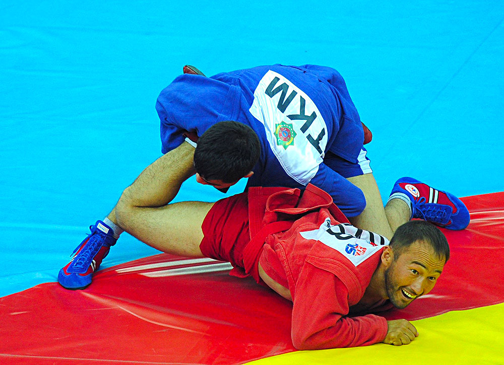 Turkmen sambo wrestles win 14 medals of International tournament on Paris 