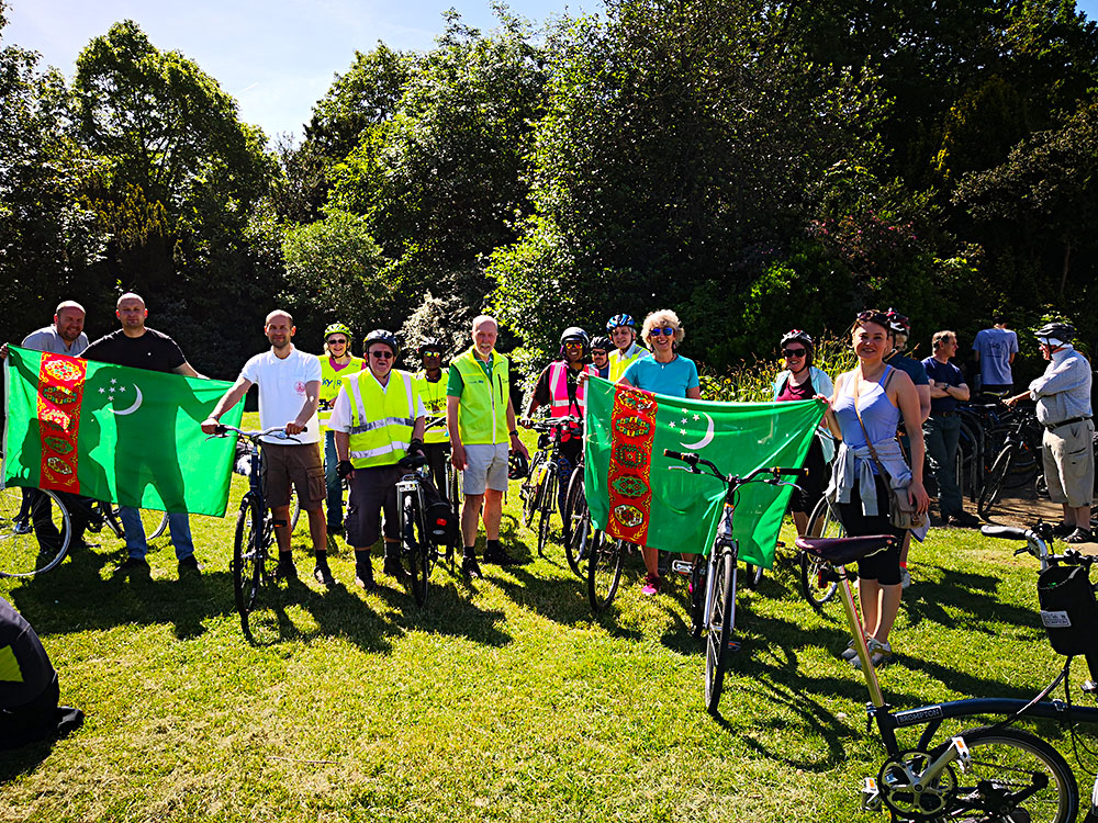 The Embassy of Turkmenistan in London organizes bike rides 