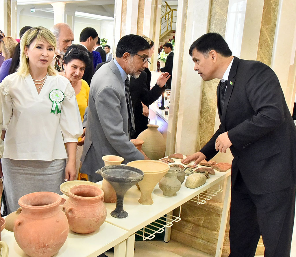 Innowasion tehnologiýalar — halkara ylmy maslahatyň wekilleriniň üns merkezinde