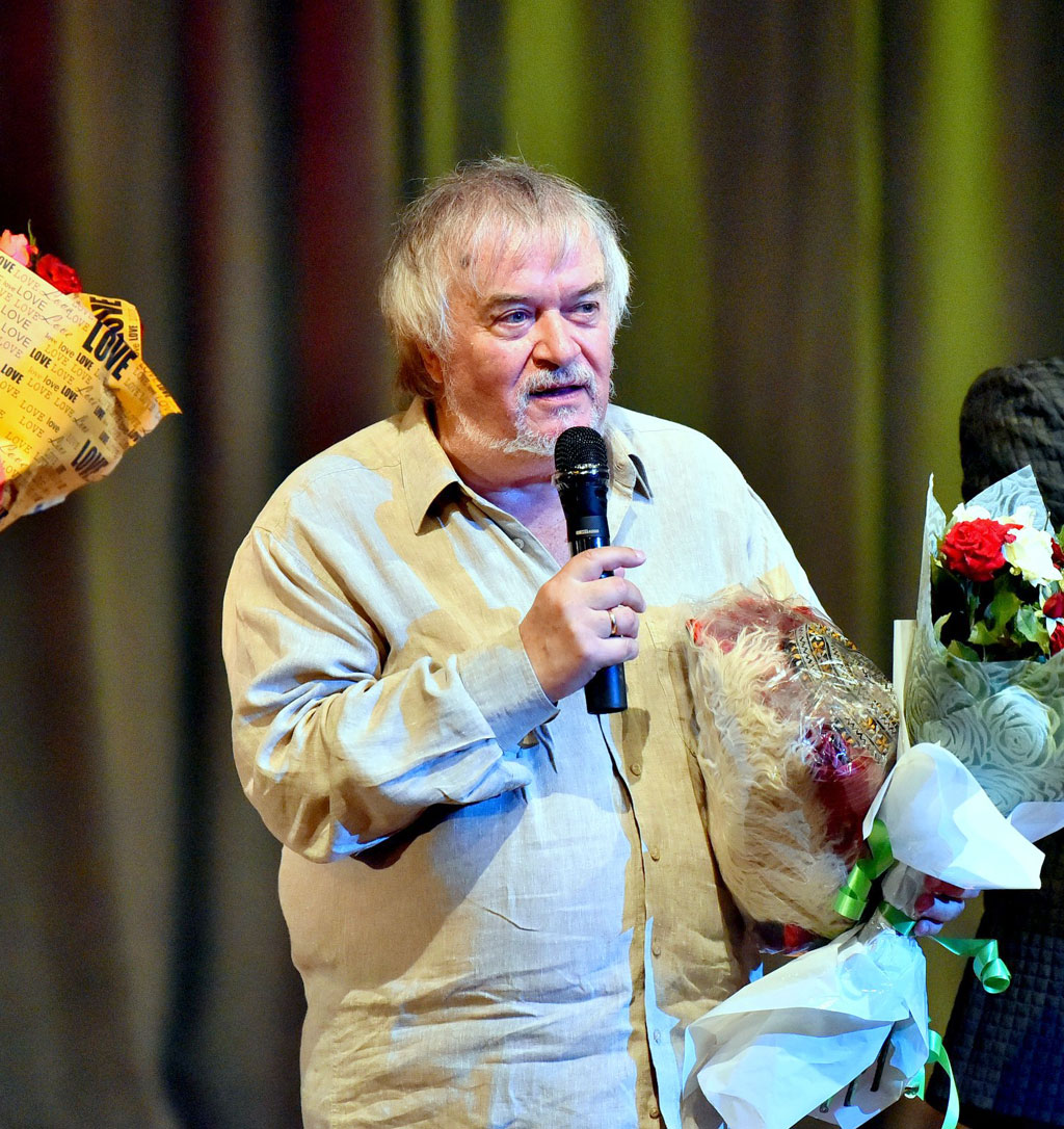 Nikolaý Skorigiň teatry: awangard ýörelgelerinde sahnalaşdyrylan nusgawy eserler