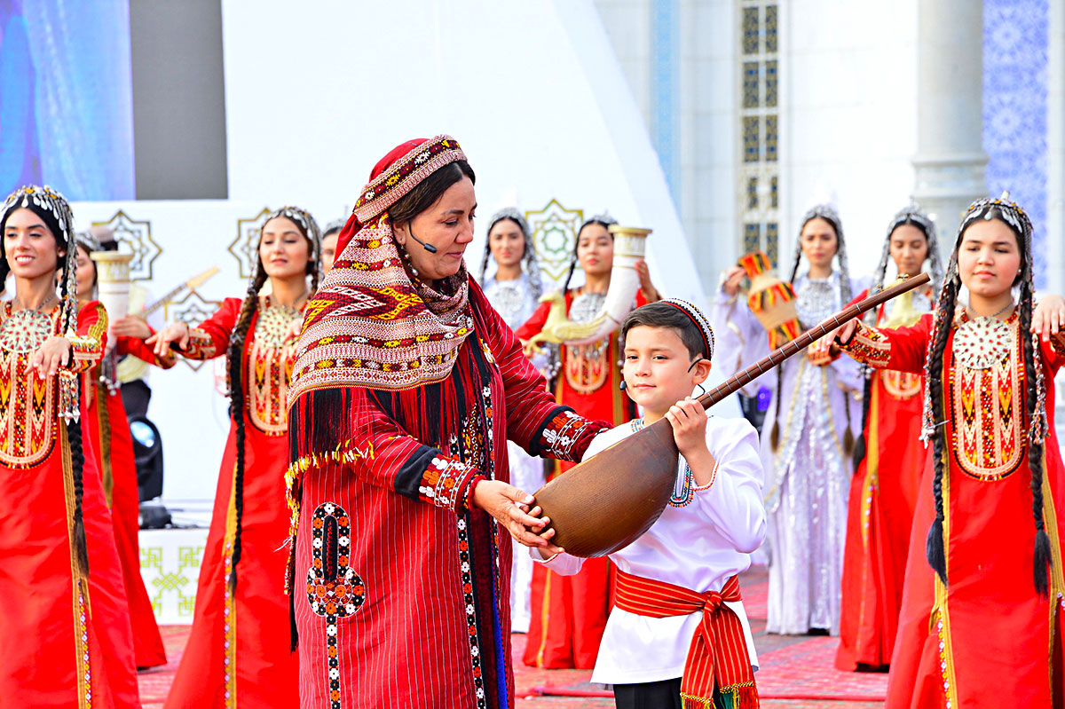 Culture Week-2019 Kicks Off in Balkan Velayat 