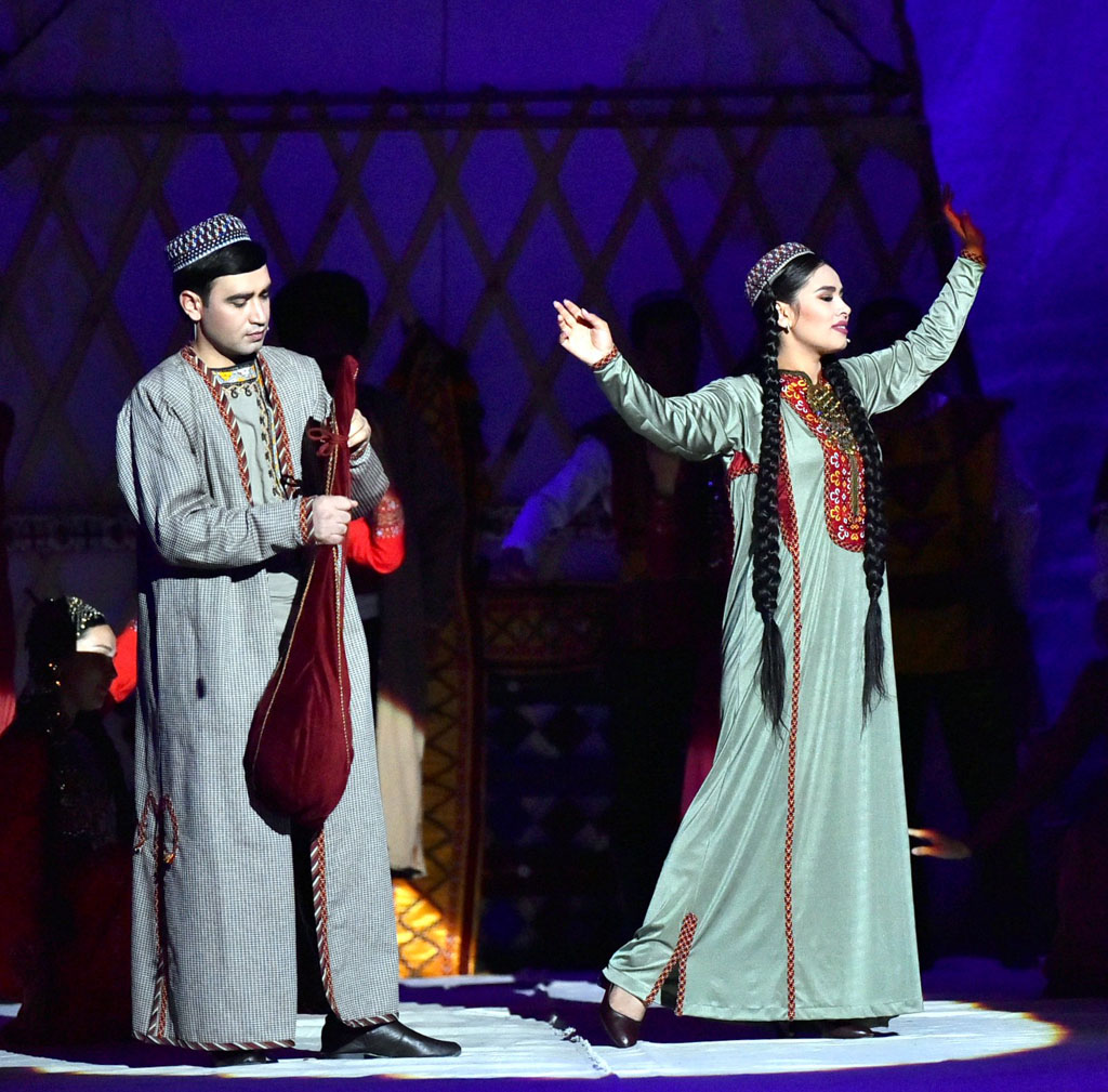 «Влюбленный Чанлы»: дестан в оперной интерпретации 