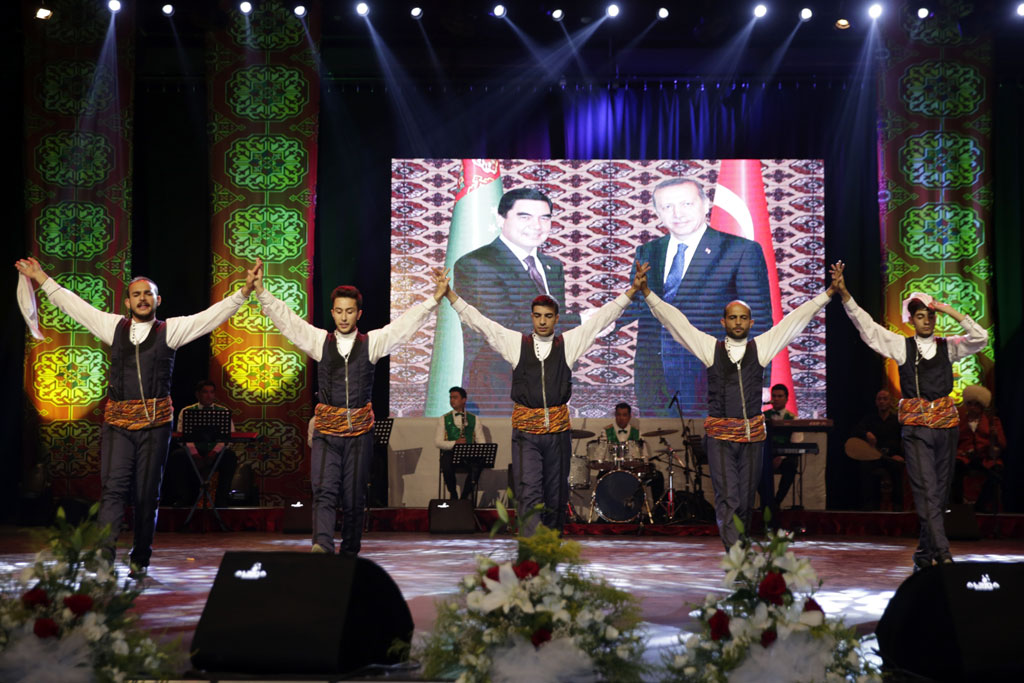 Musical performance in Erzurum – a bright final of the Days of Turkmen Culture in Turkey 