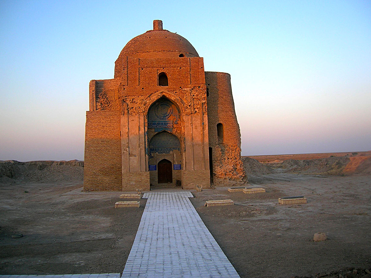 Turkmen scientists find silver coins in the mausoleum of Sufi sheikh Abu Said Abul Hayr