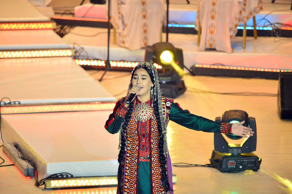 Ярким гала-концертом завершился телевизионный песенный конкурс 