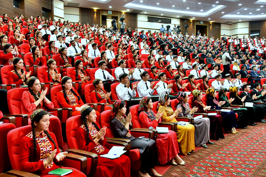 A series of presentations of the new work by the President of Turkmenistan in Ashgabat 