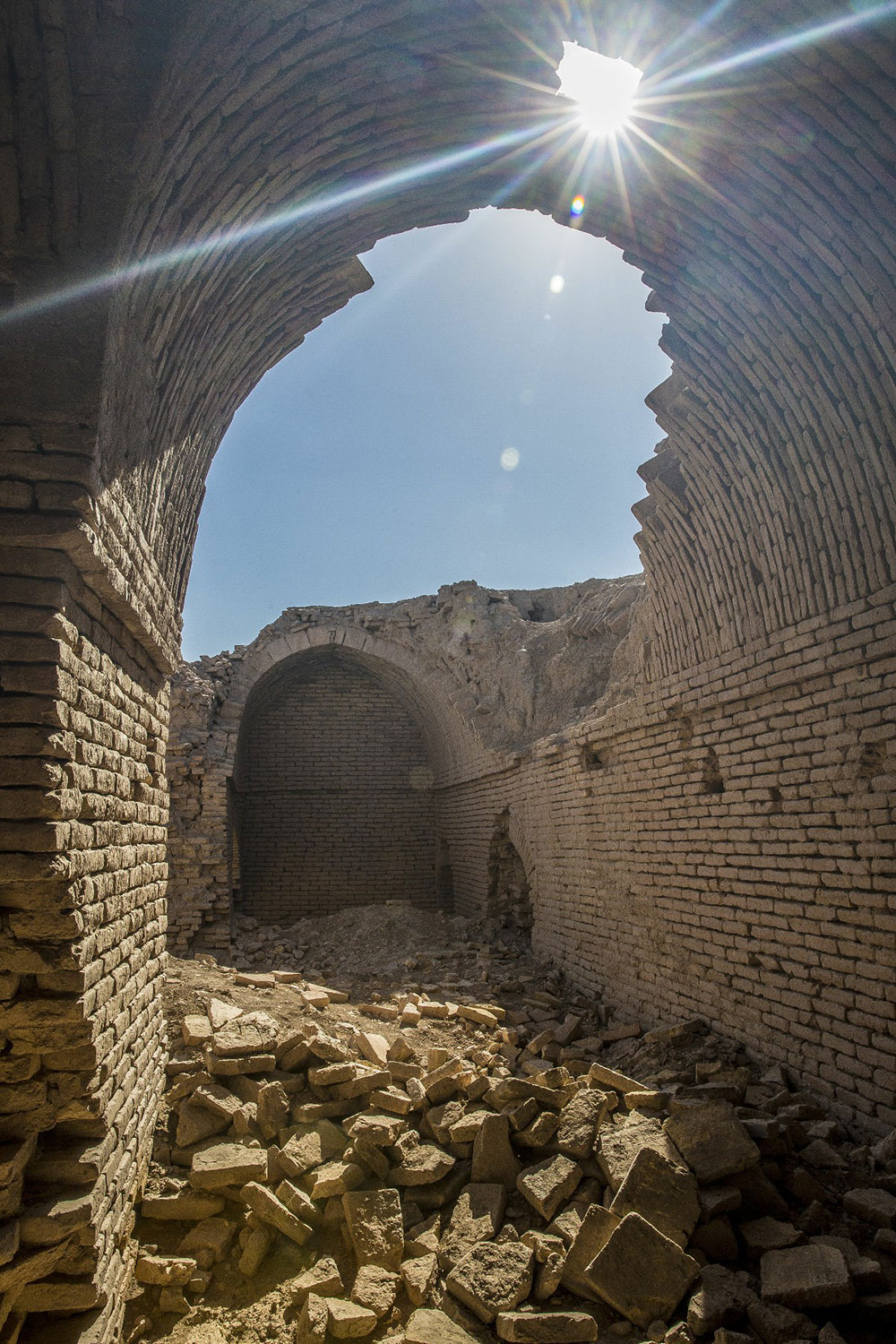 The Dayahatyn Caravansary: the Restoration to be continued 