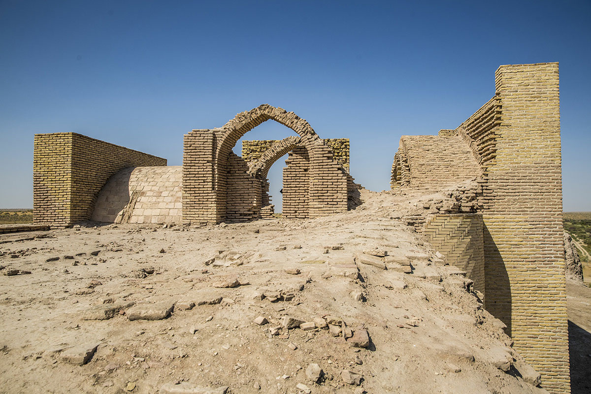 The Dayahatyn Caravansary: the Restoration to be continued 