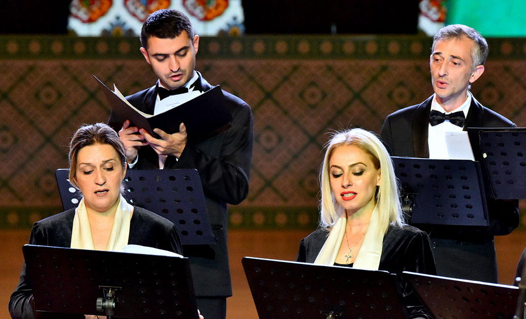 Concert of Erevan State Chamber Choir is held in the Mukams Palace