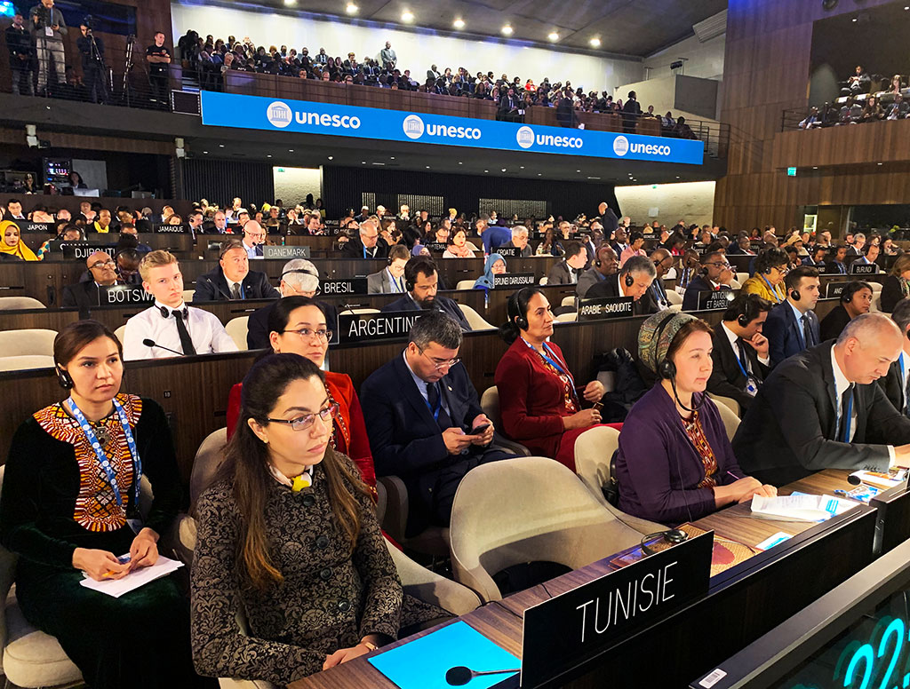 Turkmenistan representatives participates in the 40th session of the UNESCO General Conference