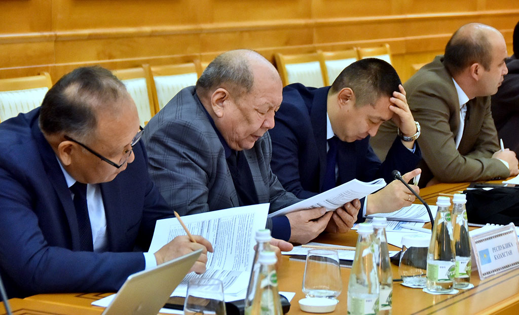 В Ашхабаде проходит заседание Региональной рабочей группы по подготовке ПБАМ-4 
