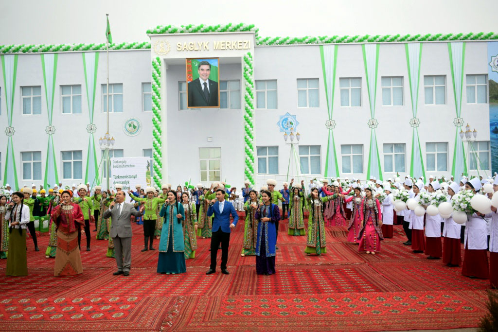 House-warming celebrations take place in the capital and velayats on occasion of the holiday 