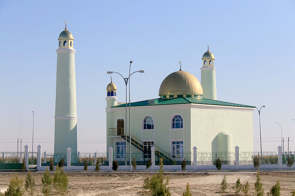 New modern village of Rowaç is opened in Balkan Velayat 