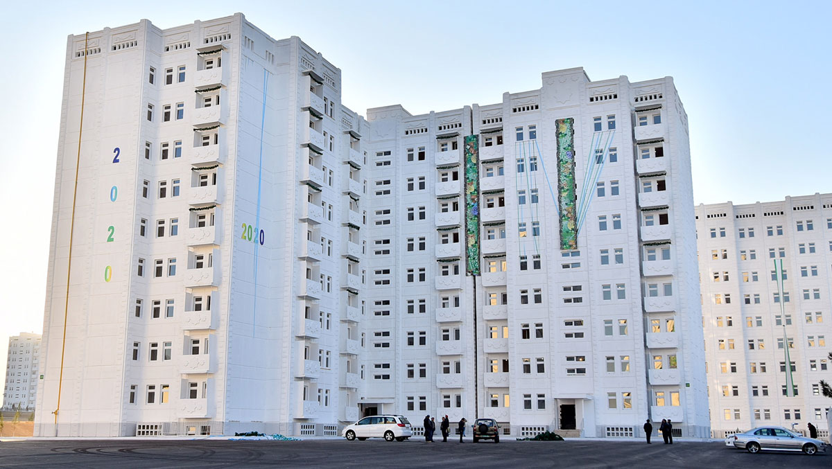 New apartment houses in Ashgabat 