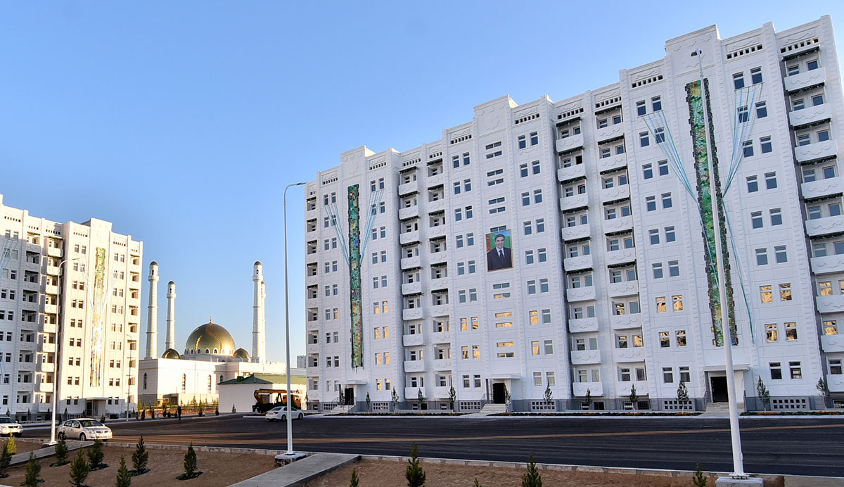 New apartment houses in Ashgabat 