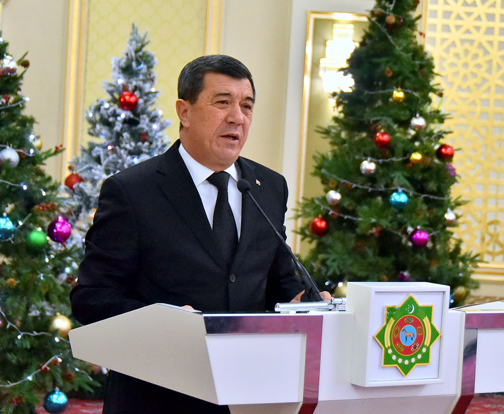 Подведены итоги конкурса на лучший новогодний декор туркменской столицы 