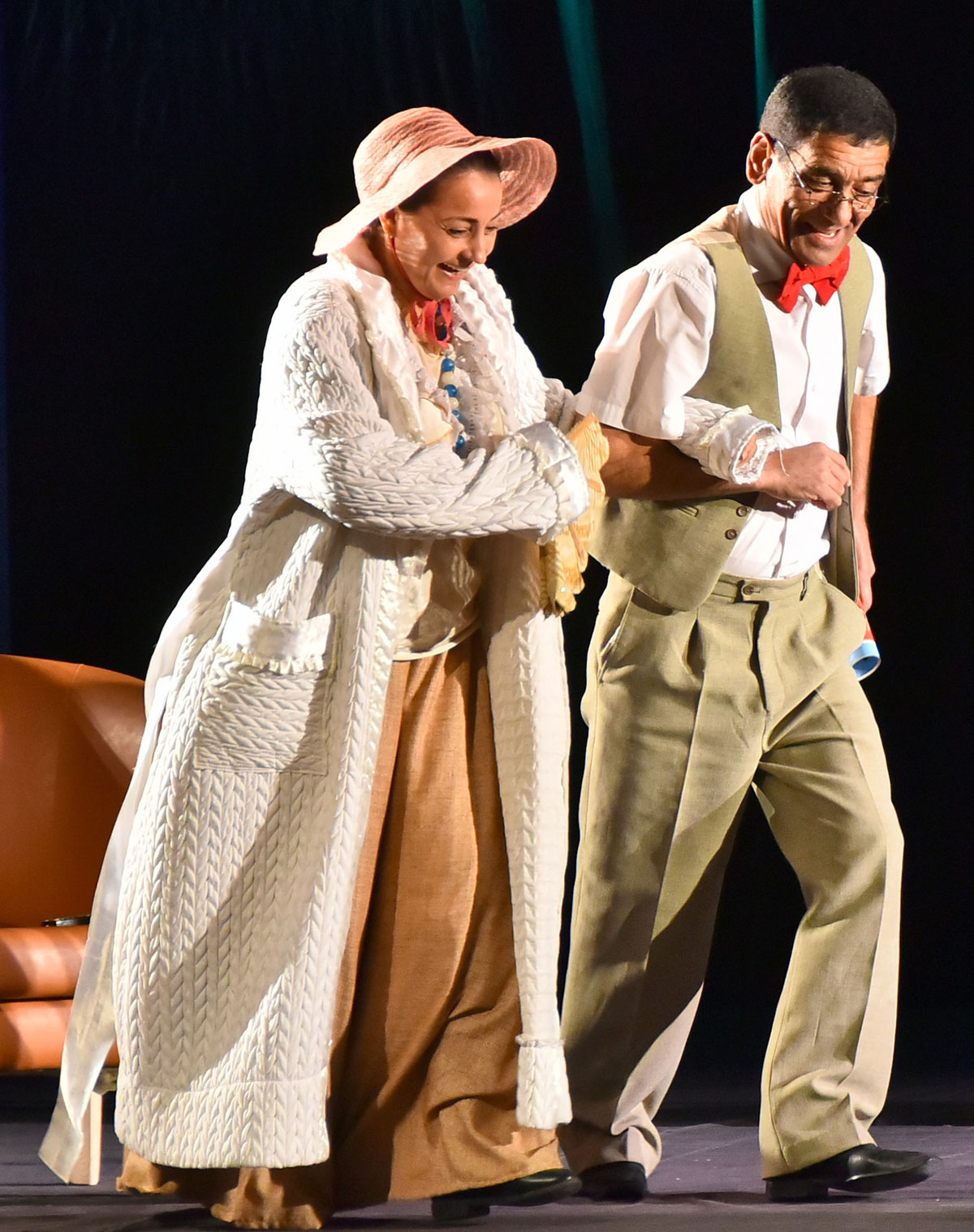 Новогоднее представление кукольного театра: в гостях у Тома и Джерри