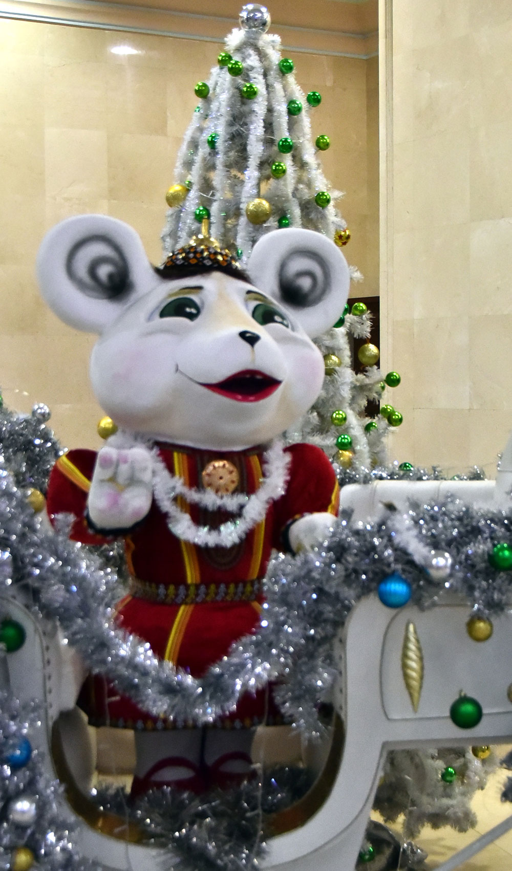 Новогоднее представление кукольного театра: в гостях у Тома и Джерри