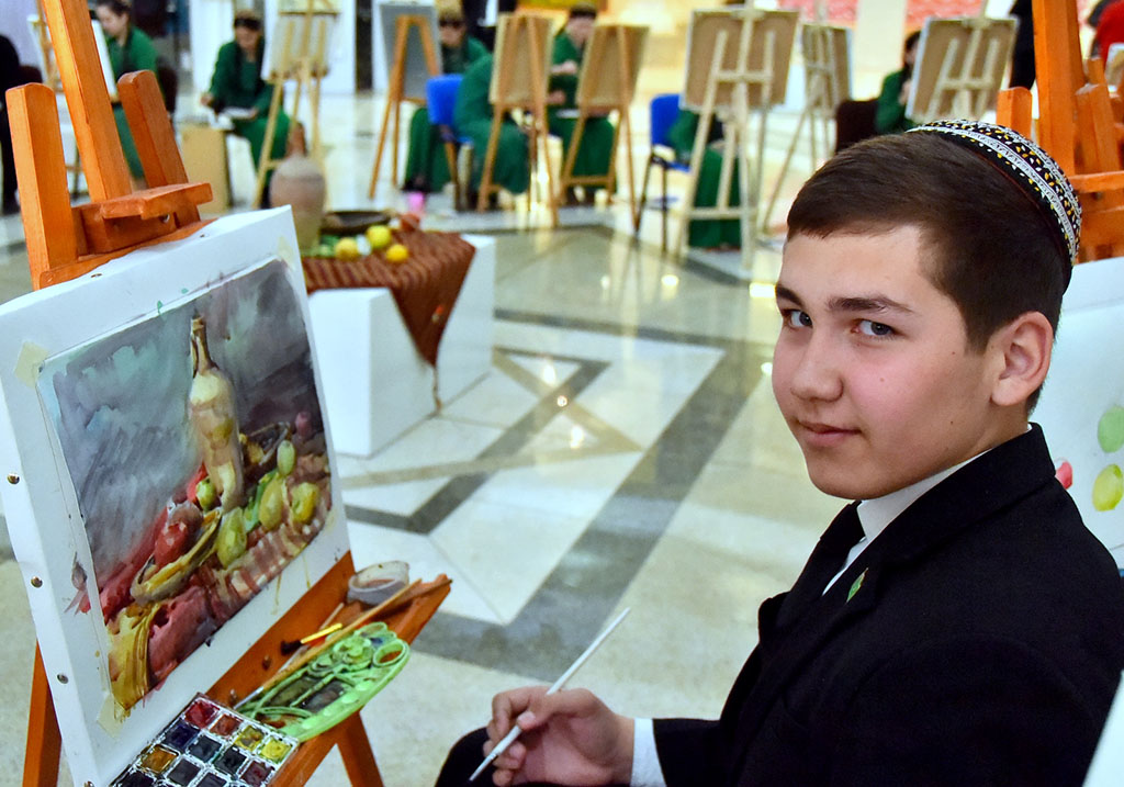 A Glimpse of Traditions Caught in Watercolor: Young Artists Competition