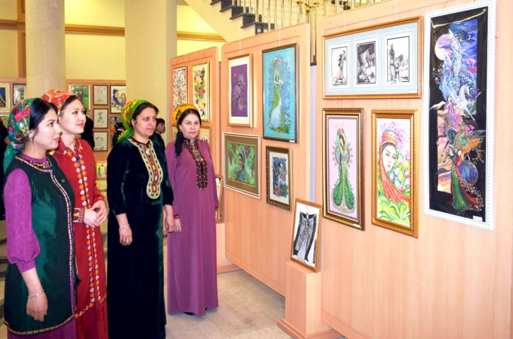 Daşoguzda zenanlara bagyşlanan  sergi açyldy