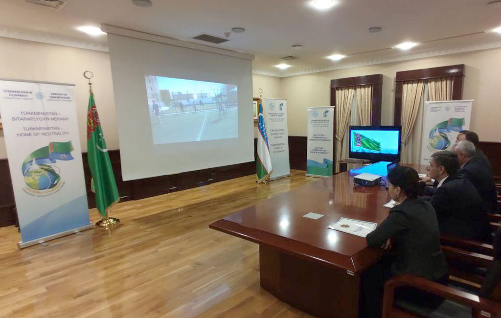 Turkmen students studying in Uzbekistan universities participate in distant sport festival 