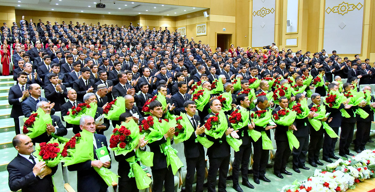 Best Horse Breeders Receive Honors