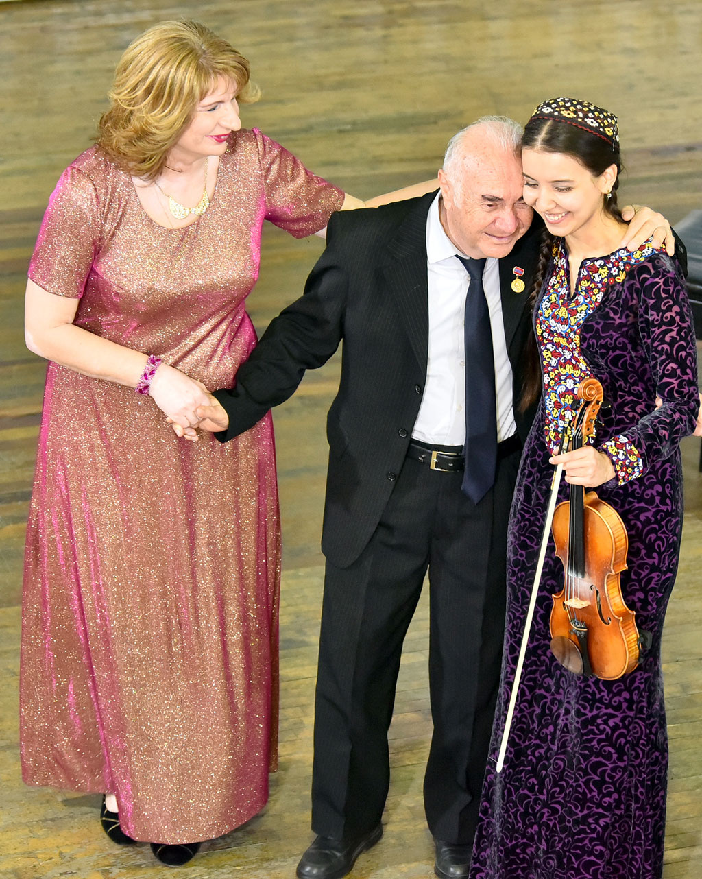 Aýbölek Muhyýewa Benjamin Britteniň skripka üçin konsertini ýerine ýetirdi