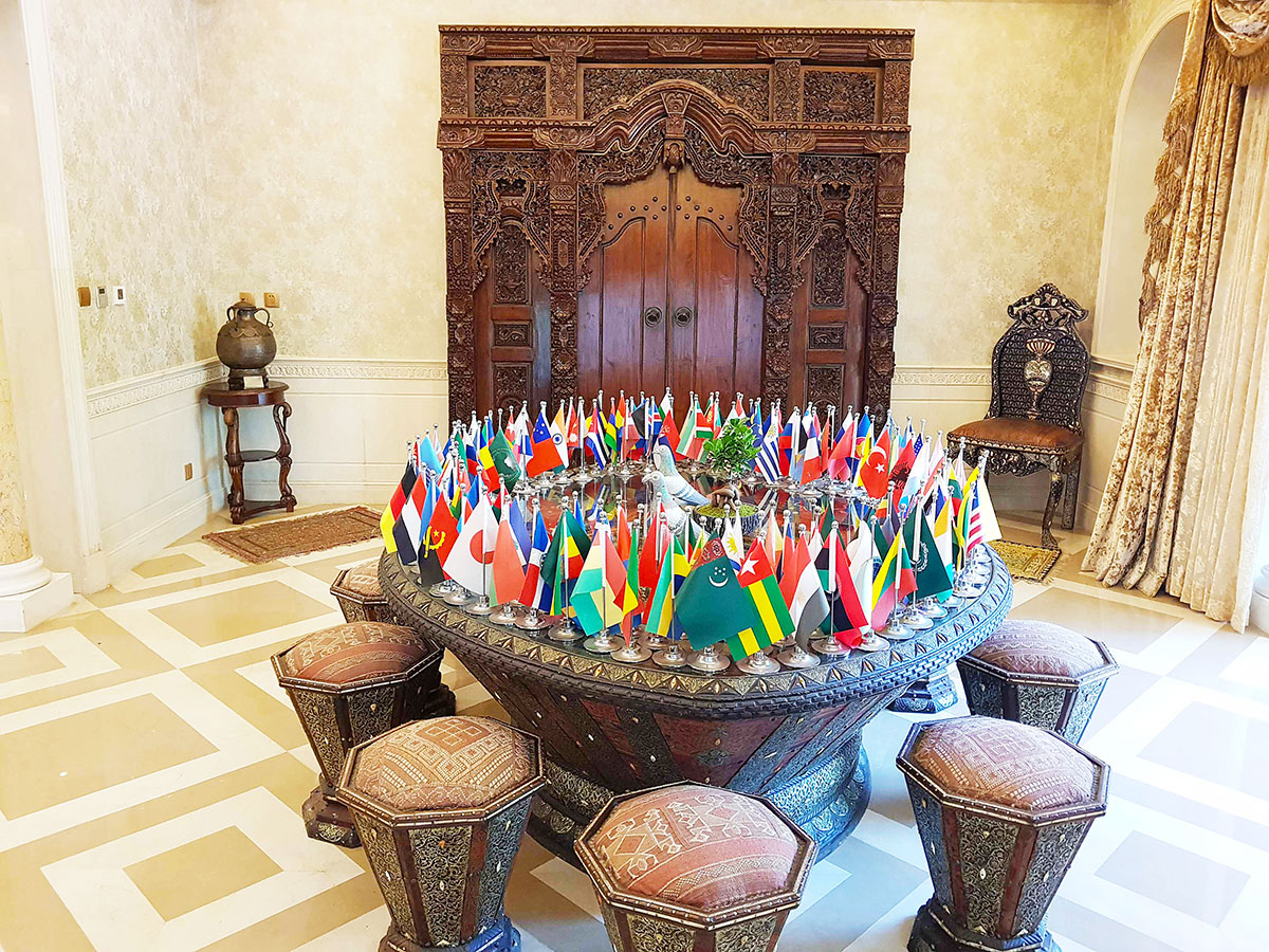 Turkmen exposition at Beijing Peace Garden Museum 